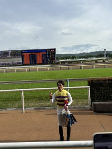 東京競馬場に行って来ました。「ぱせさぽ」